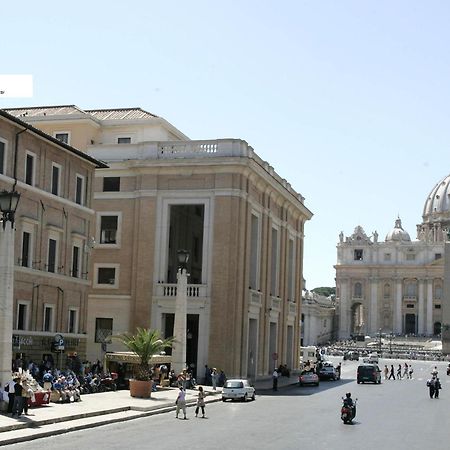 Palazzo Cardinal Cesi Hotel Рим Екстериор снимка