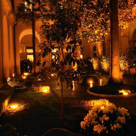 Palazzo Cardinal Cesi Hotel Рим Екстериор снимка