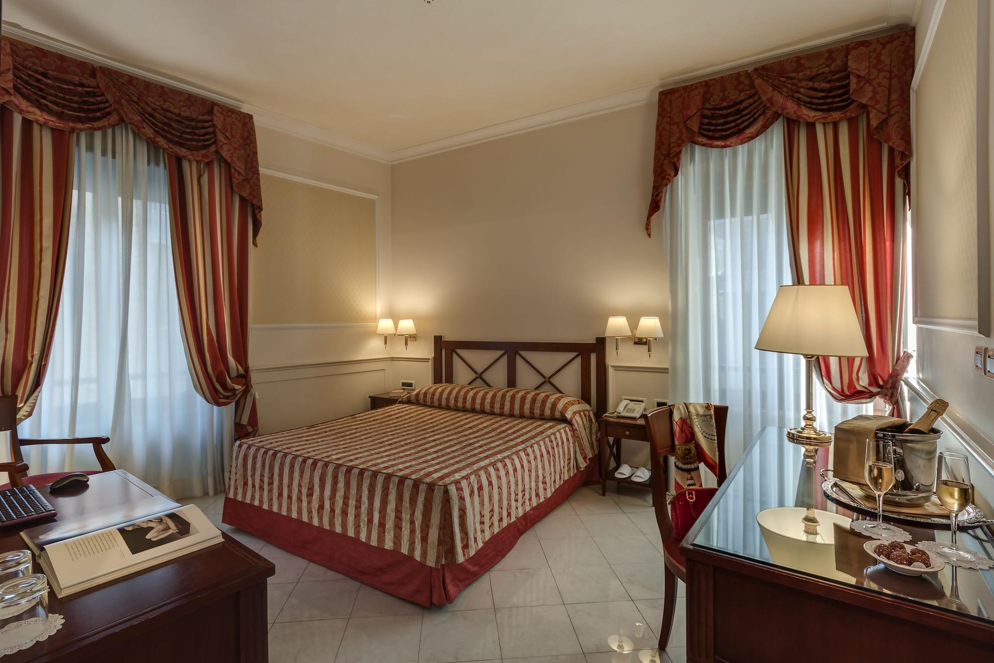 Palazzo Cardinal Cesi Hotel Рим Екстериор снимка