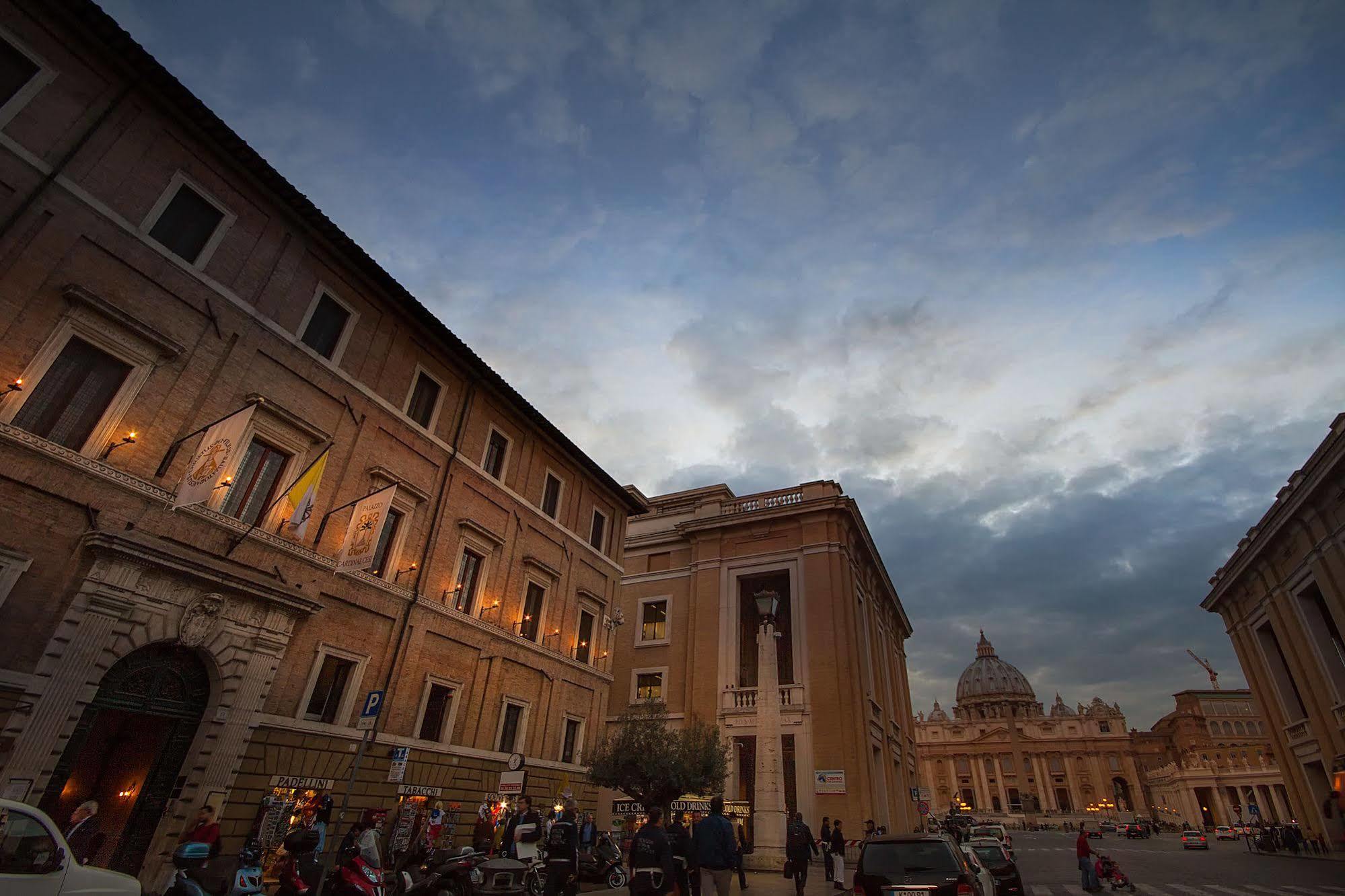 Palazzo Cardinal Cesi Hotel Рим Екстериор снимка