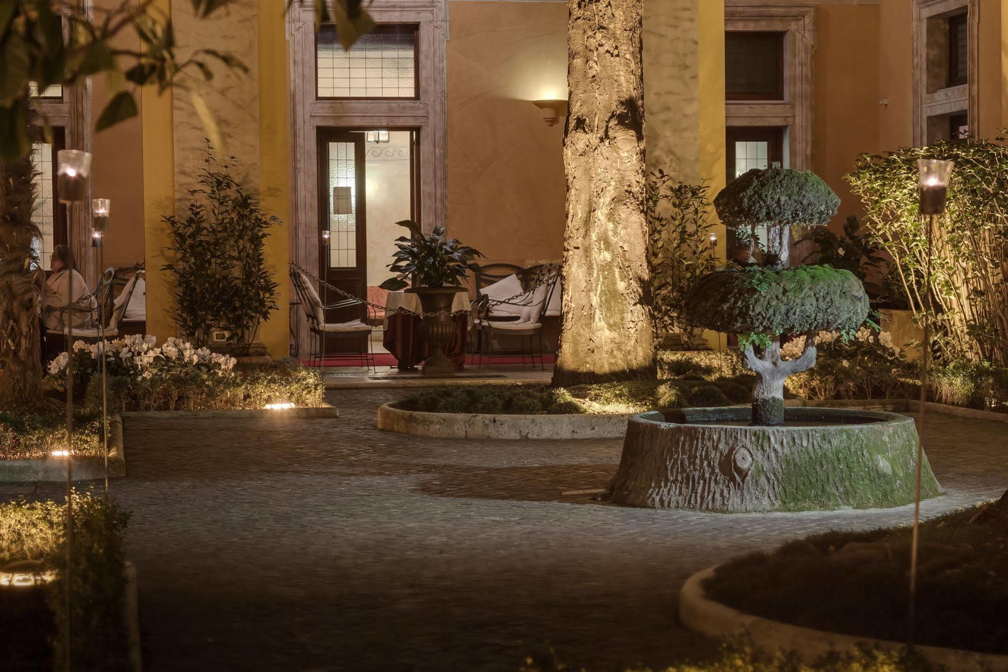 Palazzo Cardinal Cesi Hotel Рим Екстериор снимка