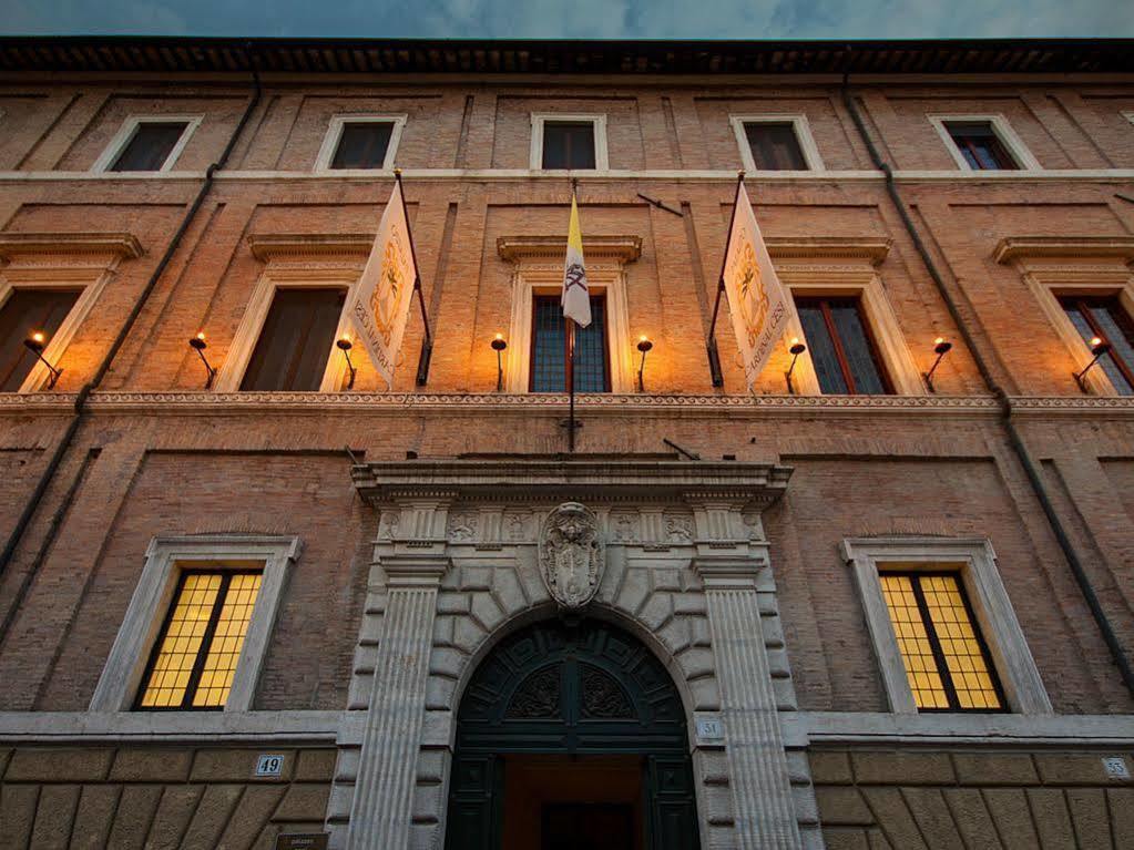 Palazzo Cardinal Cesi Hotel Рим Екстериор снимка
