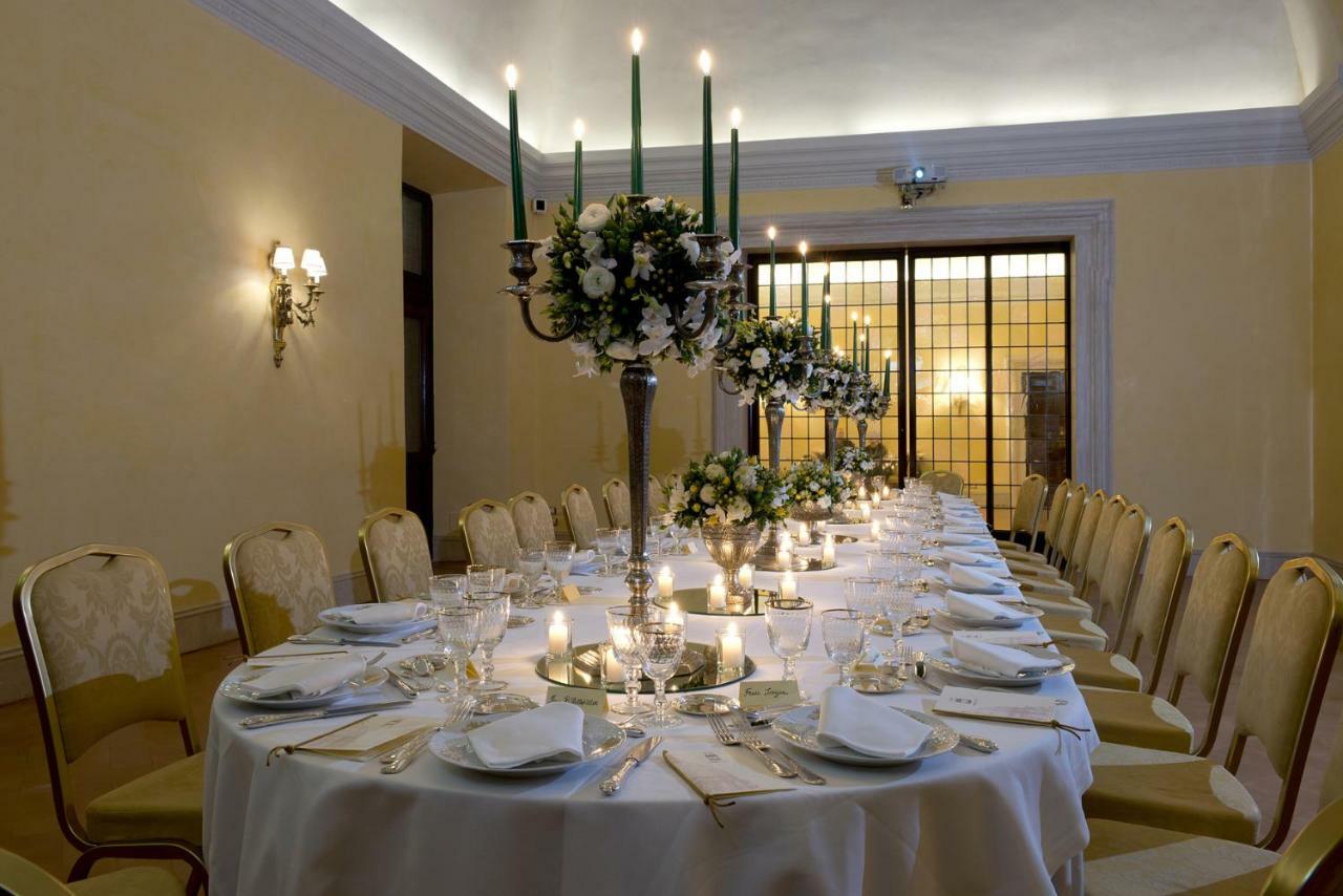 Palazzo Cardinal Cesi Hotel Рим Екстериор снимка